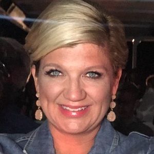 Meet your Posher, Mandy